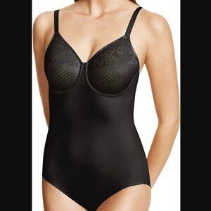 Wacoal Bodysuit with Minimizer Bra (40DD)